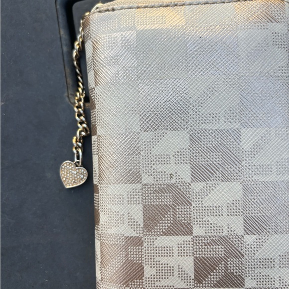 Michael Kors Logo Jet Set Large Continent wallet Gold metallic Y2K Vintage - Picture 5 of 5